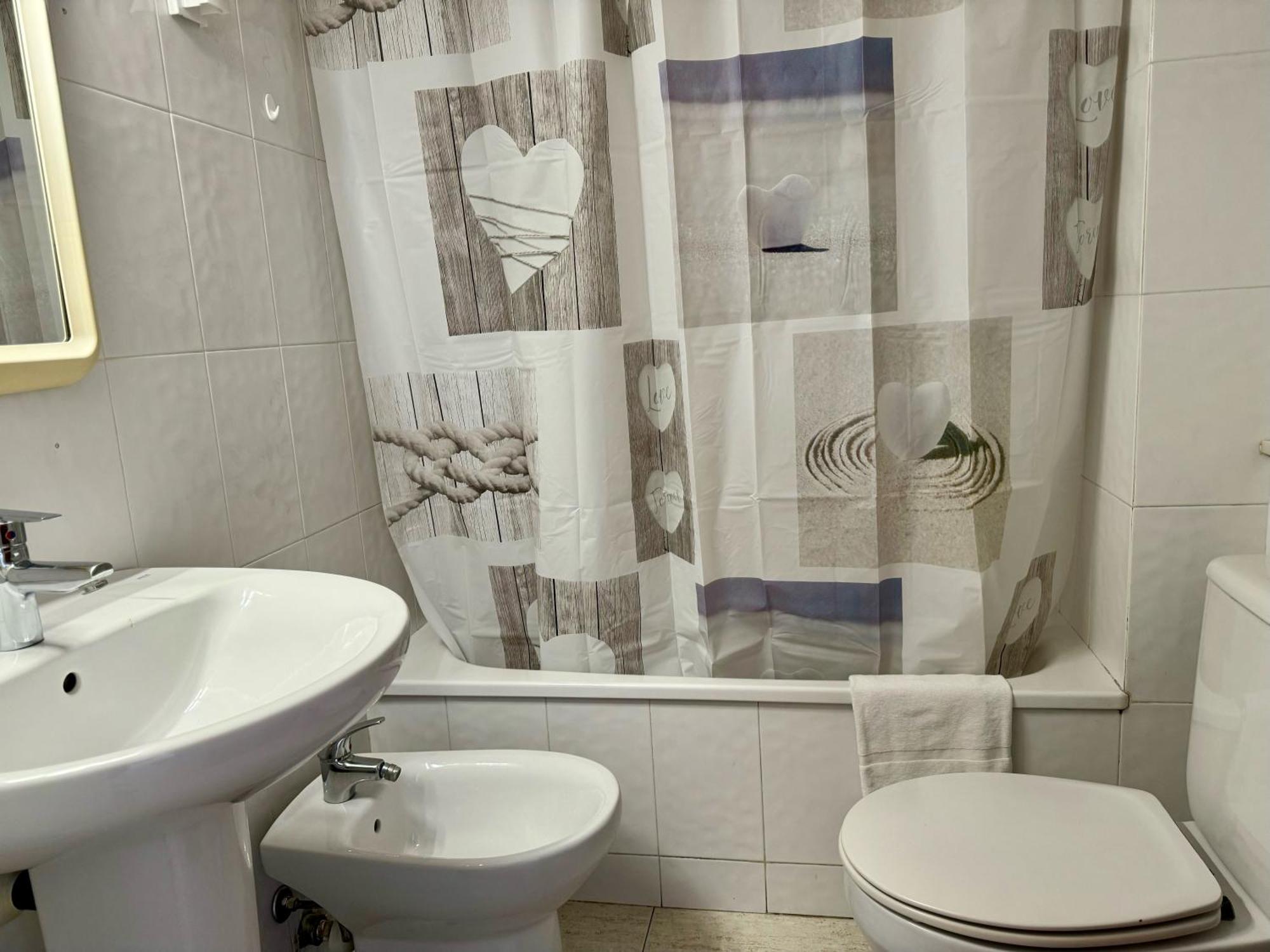 Apartamento Zodiac Ab 4B Lloret de Mar Ngoại thất bức ảnh